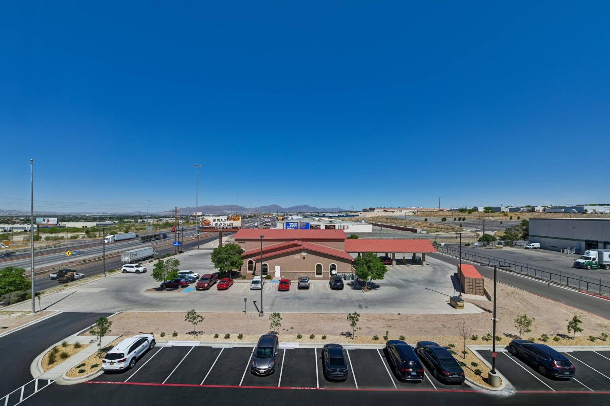 Towneplace Suites By Marriott El Paso East/I-10 Exterior photo